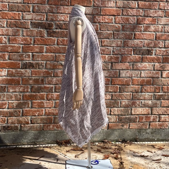 Express One Size Fits All beige cloth vest / OS / Excellent condition - Picture 11 of 14